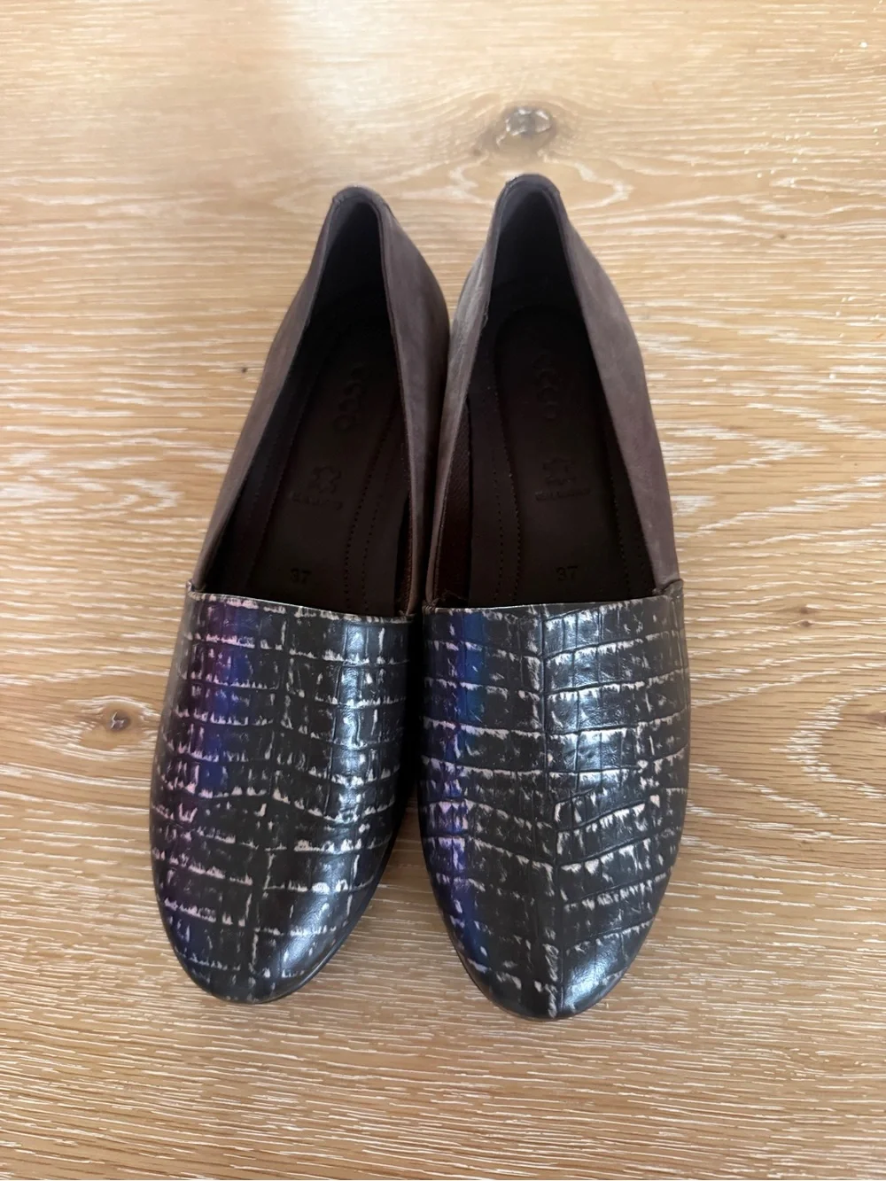 Ecco Women's Black Croc-Embossed & Dark Brown Suede Slip-Ons